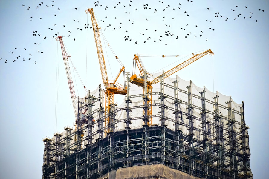 Obra de torre residencial en construcción